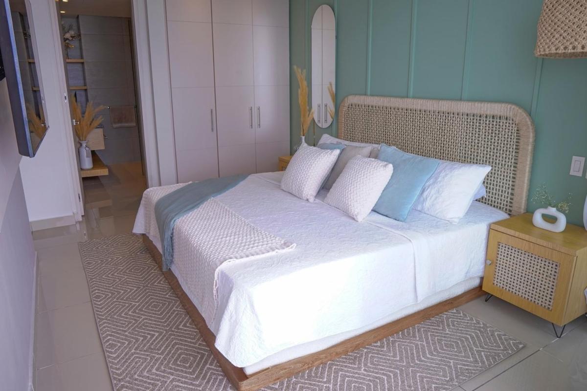 Disfruta El Espectaculo De La Bahia *